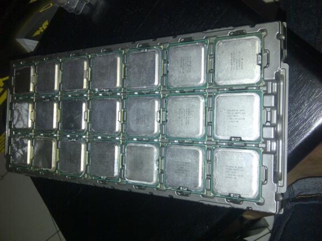 Core 2 Duo E8400 Processor (3.5ghz / 6m / 1333)