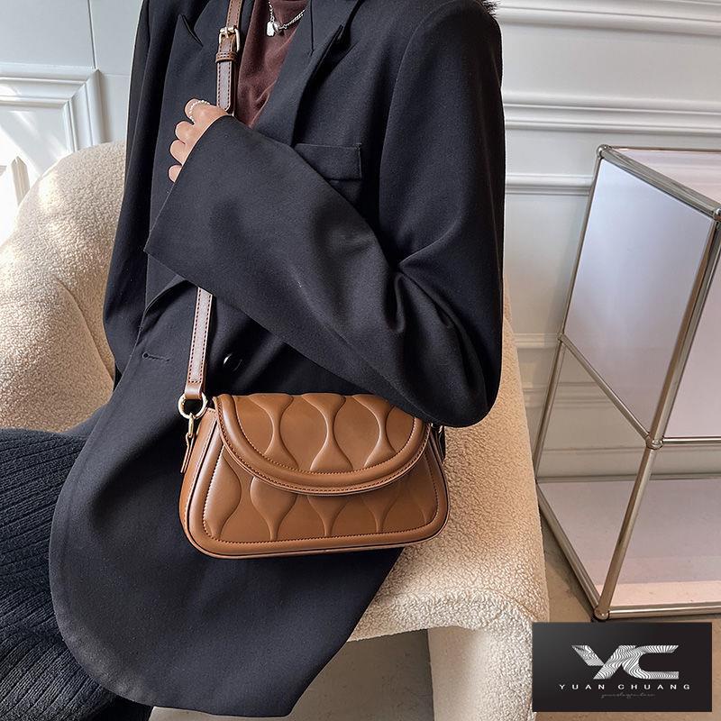 Túi Đeo Vai Thiết Kế Mới Cao Cấp Thời Trang Mùa Thu Đông Dành Cho Nữ 2022