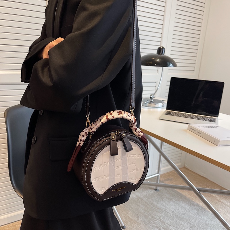 Túi Xách Tròn Nhỏ Xinh Thời Trang Pháp 2022 Cho Nữ