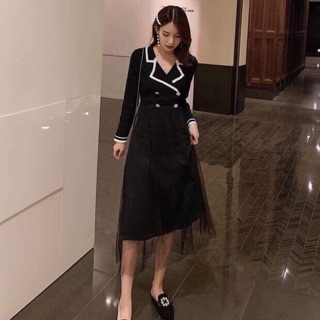 Váy cổ vạt chéo