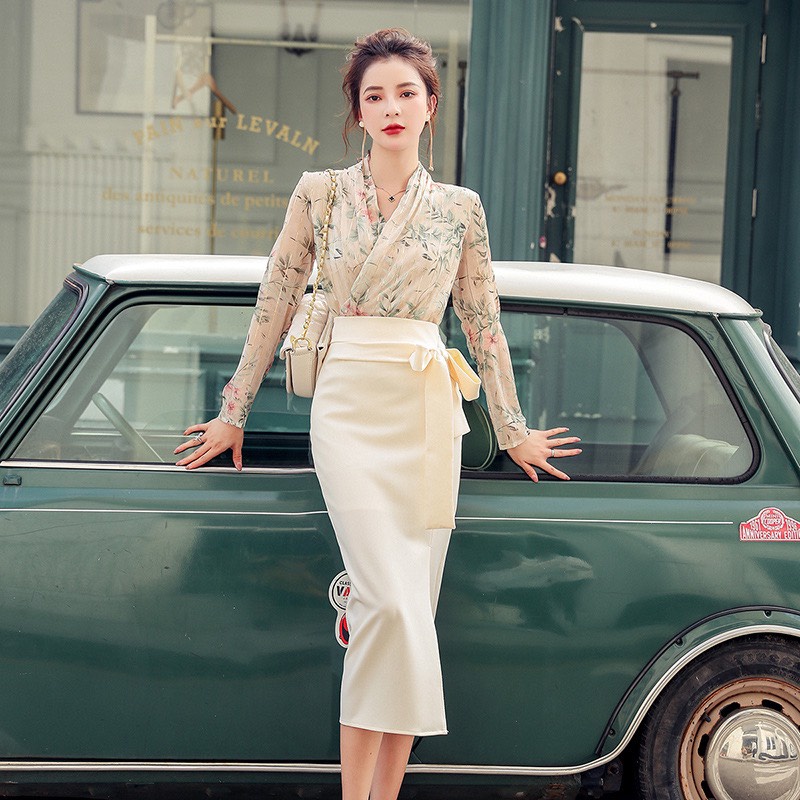 Set Chân Váy Bút Chì Áo Sơ Mi Hoa Nữ