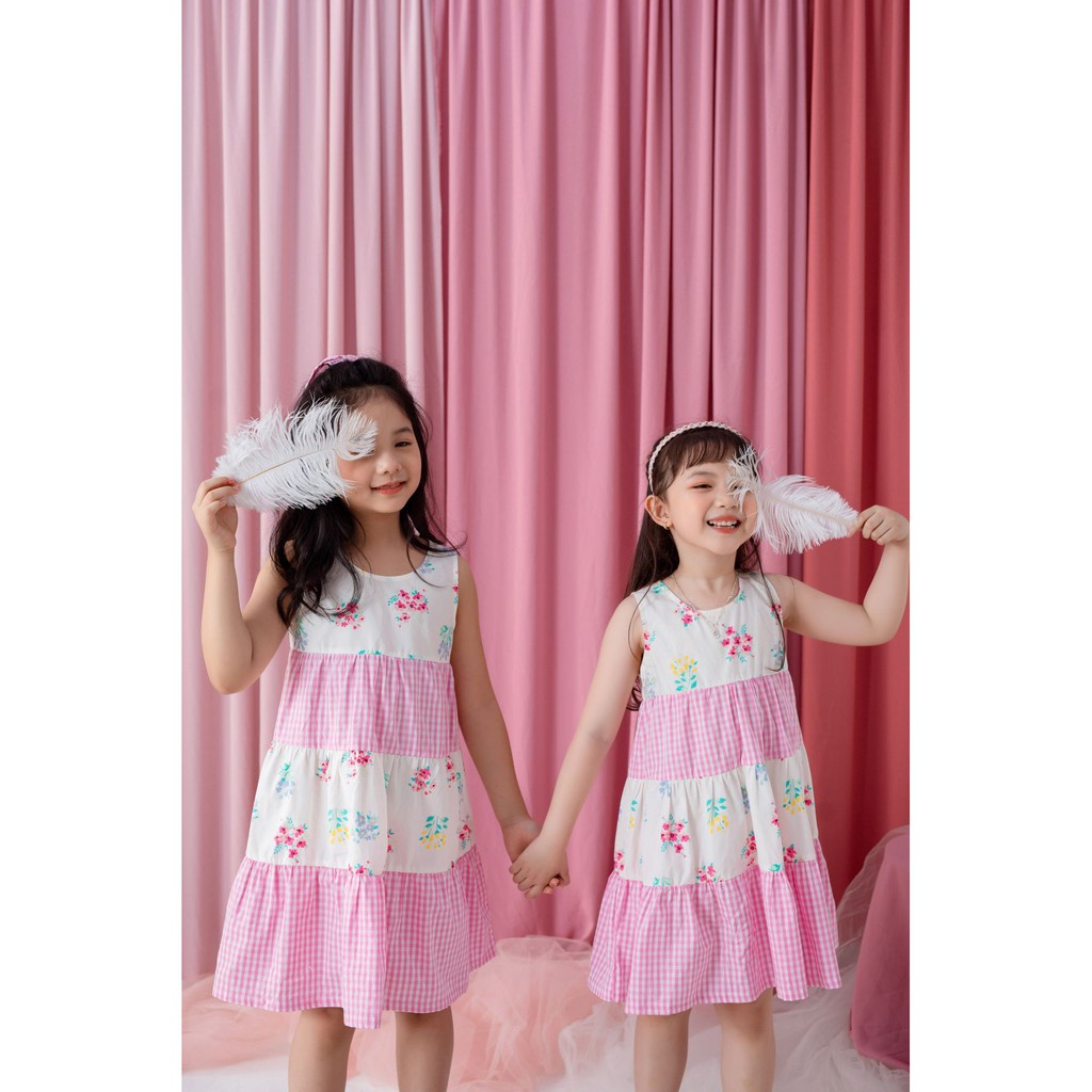 [LITTLE PINK] LISA DRESS - Váy caro hồng mix hoa bé gái