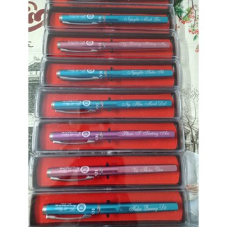 Hộp đựng bút máy bằng nhựa ( hộp vuông )