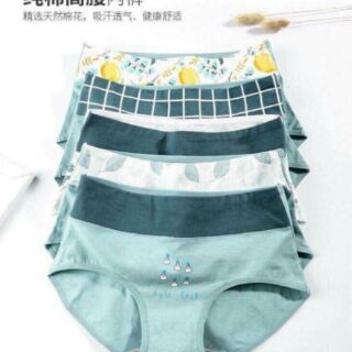 Hộp chíp môi 4 cái
