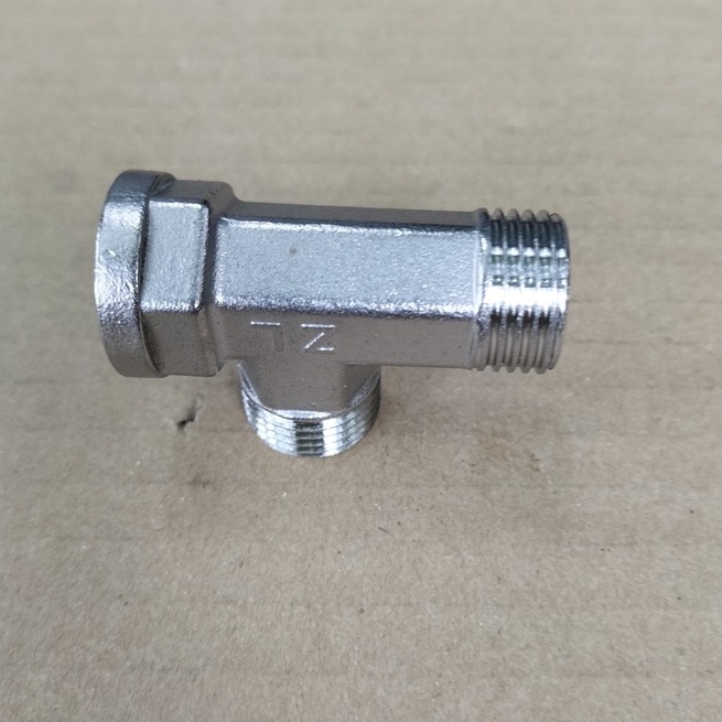 Tê Inox 2 đầu ren ngoài 1 đầu ren trong