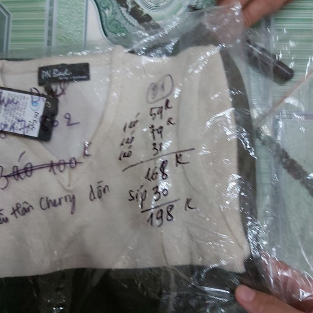 Kiều thúy combo 2c áo cho khách