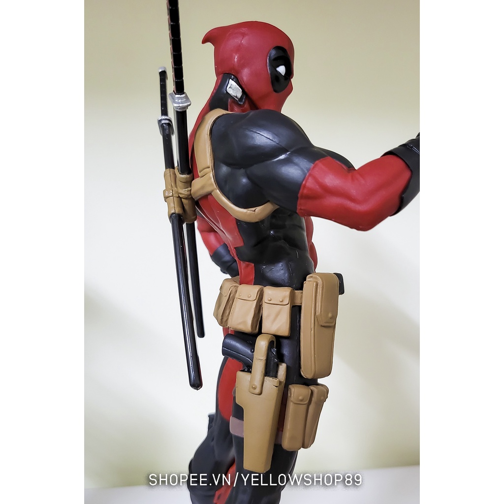 Mô hình MARVEL COMICS - Limited Premium Figure - Deadpool - 20cm
