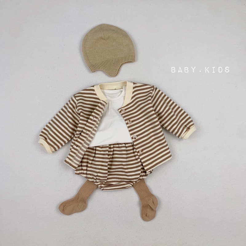Set áo thun tay dài + quần ngắn sọc ngang dành cho trẻ sơ sinh