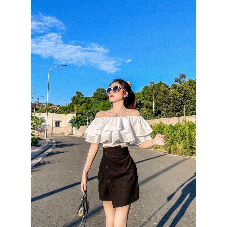 Set Áo Phối Bèo Trễ Vai Có Mút Ngực Và Quần Giả Váy Rose Fashion