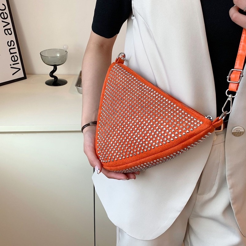 Túi Tam Giác Cầm Tay Phong Cách Hàn Quốc Mới 2022 NB00241