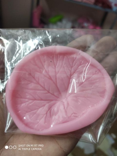 Bộ 9 khuôn silicon 4D làm đầm sen cá vàng