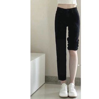 Quần jeans đen trơn phom basic ống đứng cạp cao hack chân cực thon dài
