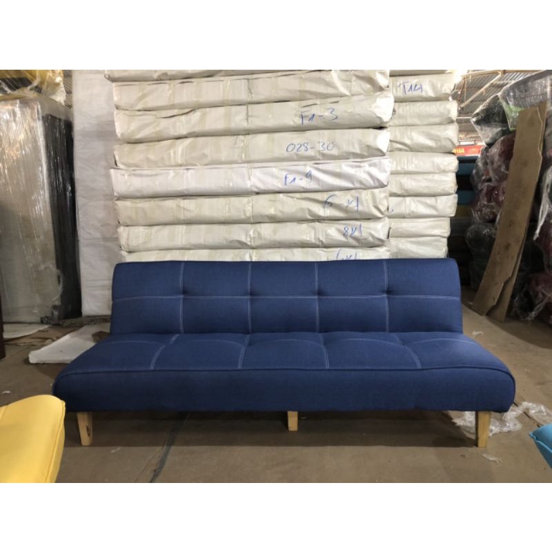 Sofa bed /sofa giường xanh dương . Kích thước 170 x 86 x 38 cm.