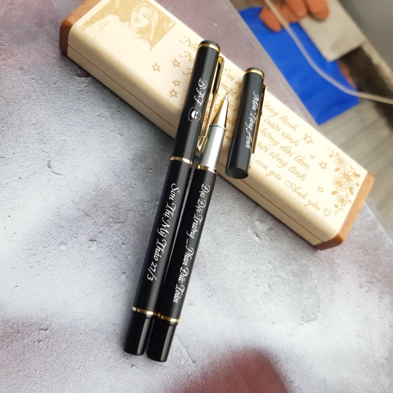 Bút ký khắc tên BYL_001/Bút bi vỏ kim loại/Quà sinh nhật/Quà tặng đối tác, nhân viên/Miễn phí khắc tên theo yêu cầu