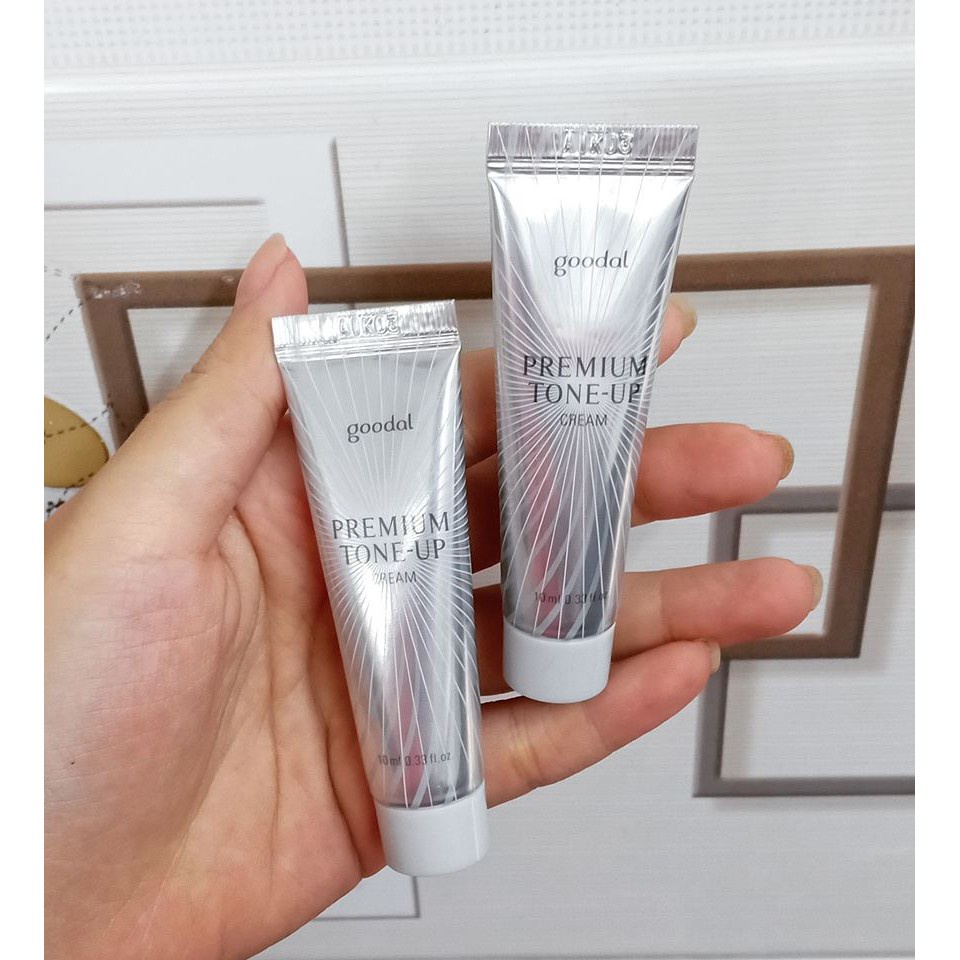 Kem ốc sên Hàn Quốc dưỡng trắng da và nâng tone da Goodal Premium Snail Tone-Up Cream