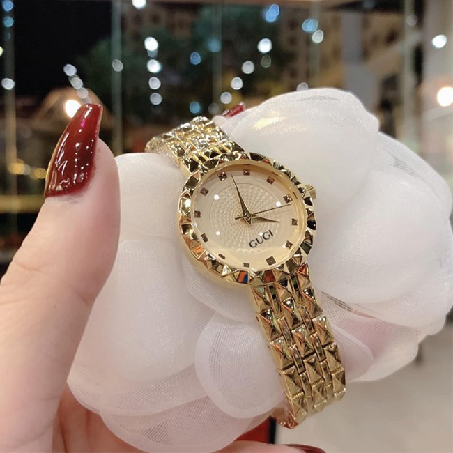 ĐỒNG HỒ NỮ [XẢ KHO]  🌸FREE SHIP🌸 ĐỒNG HỒ DÂY THÉP CAO CẤP VIỀN GỢN SÓNG - MẶT HOA VĂN SANG TRỌNG KN126