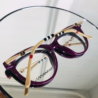 Kính Burberry