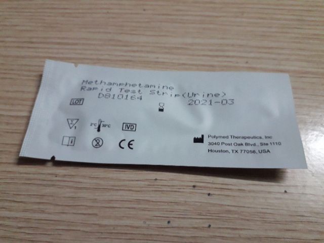 Que thử ma túy đá 1 chân