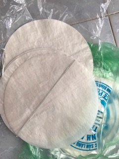 1 tập Bánh đa nem trắng dài 16,5cm