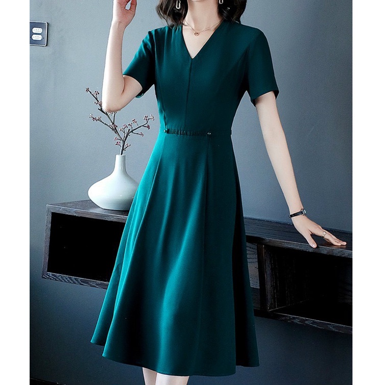 (HCM) ĐẦM SUÔNG LỤA BIGSIZE SIÊU XINH THỜI TRANG TÔN DÁNG , DUYÊN DÁNG QUÝ PHÁI CHO CÁC NÀNG KME STORE