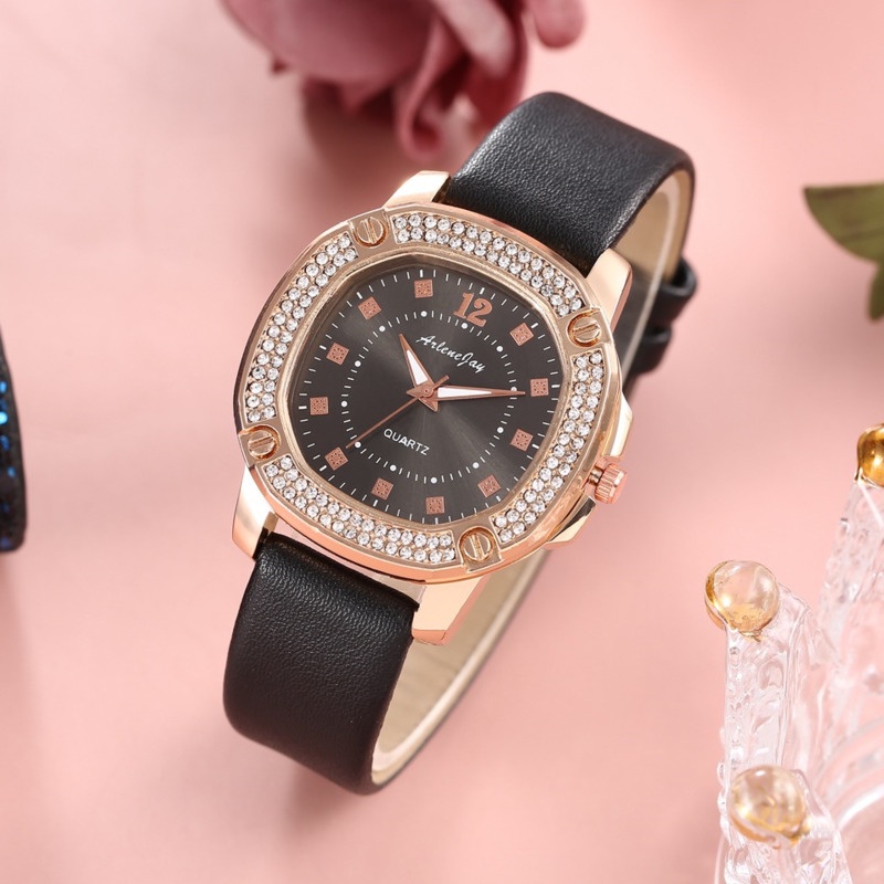 Đồng hồ quartz mặt vuông đính đá với dây đeo hợp thời trang