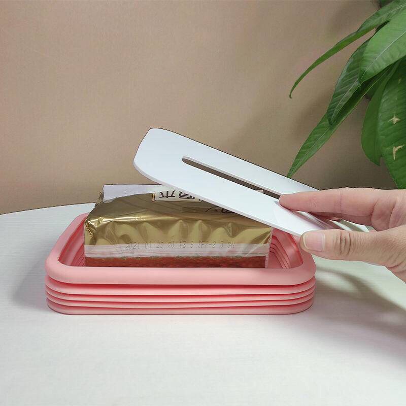 Hộp đựng giấy ăn đàn hồi gấp gọn, chất liệu Silicon siêu bền