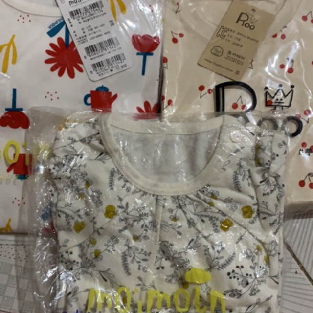 Sỉ Bộ xuất Hàn