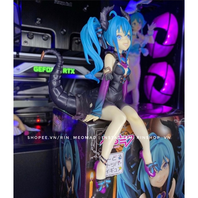 [FURYU] Mô hình Hatsune Miku - Noodle Stopper Figure -Villaine Ver-