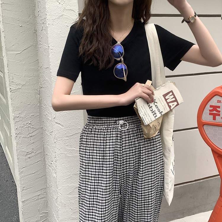 Áo thun trơn Basic nữ Ngắn tay Form dài rộng Cổ tròn Áo Phông thun nữ Tay ngắn Mùa Hè Thời trang | BigBuy360 - bigbuy360.vn