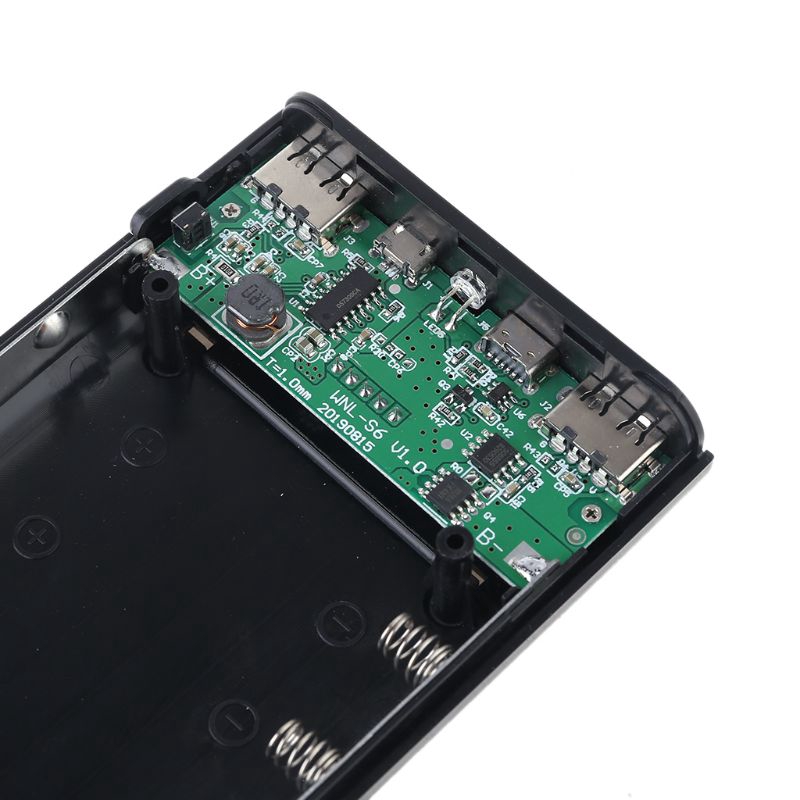 Sạc Dự Phòng 4 Pin 18650 Có Đèn Led Cho Điện Thoại