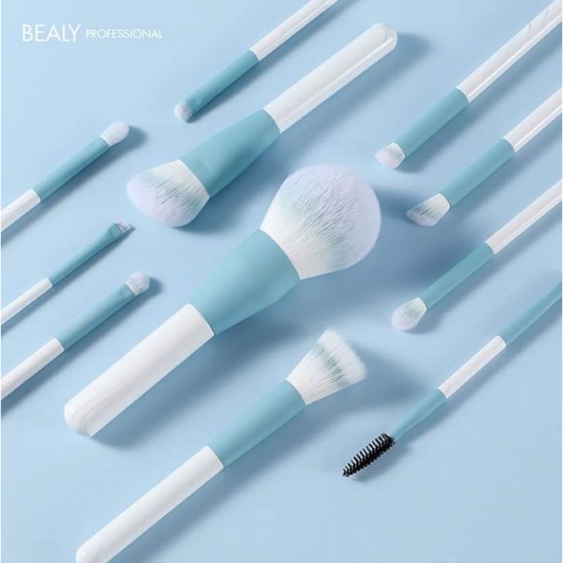 BỘ CỌ TRANG ĐIỂM CÁ NHÂN 12C
