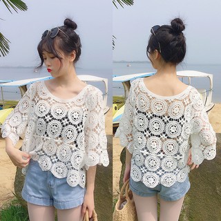 Áo ren nữ màu trắng kiểu dáng Hàn Quốc