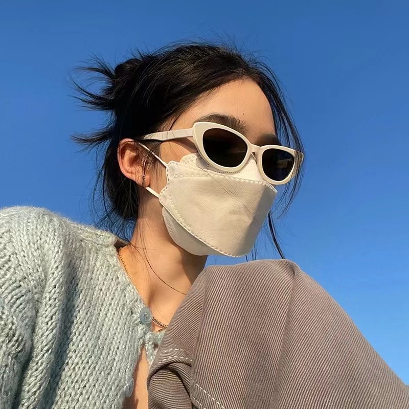 Kính Mát Hình Mắt Mèo Phong Cách Hong Kong Thời Trang