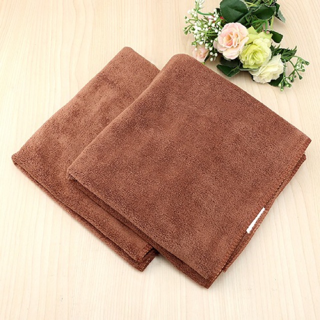 Khăn lau xe chuyên dụng microfiber 70x140cm