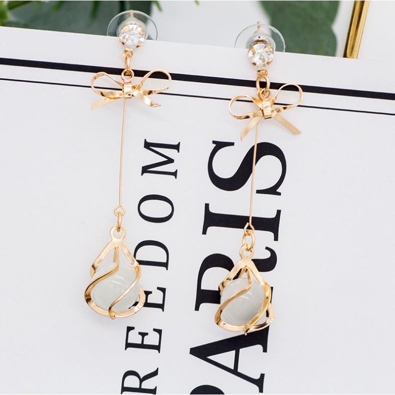 Khuyên Tai Dáng Dài Đính Hạt Tròn To i21