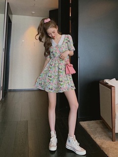 Đầm Hoa Cổ Ren