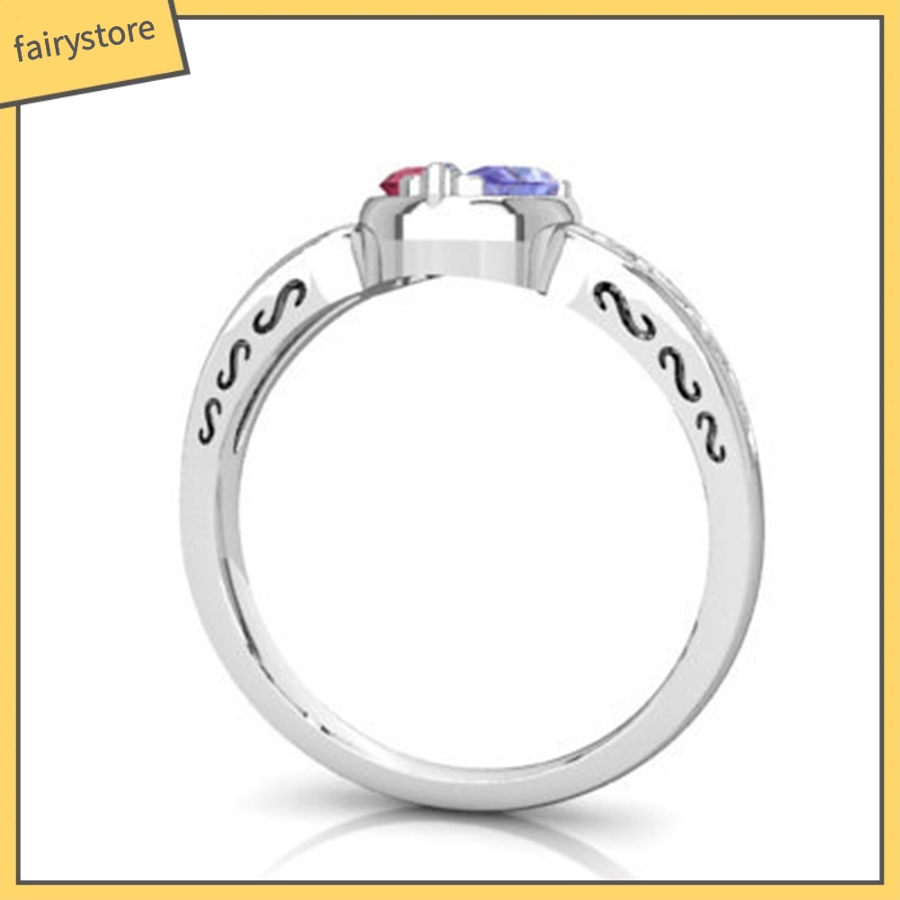 Nhẫn Cưới Đính Đá Hình Trái Tim