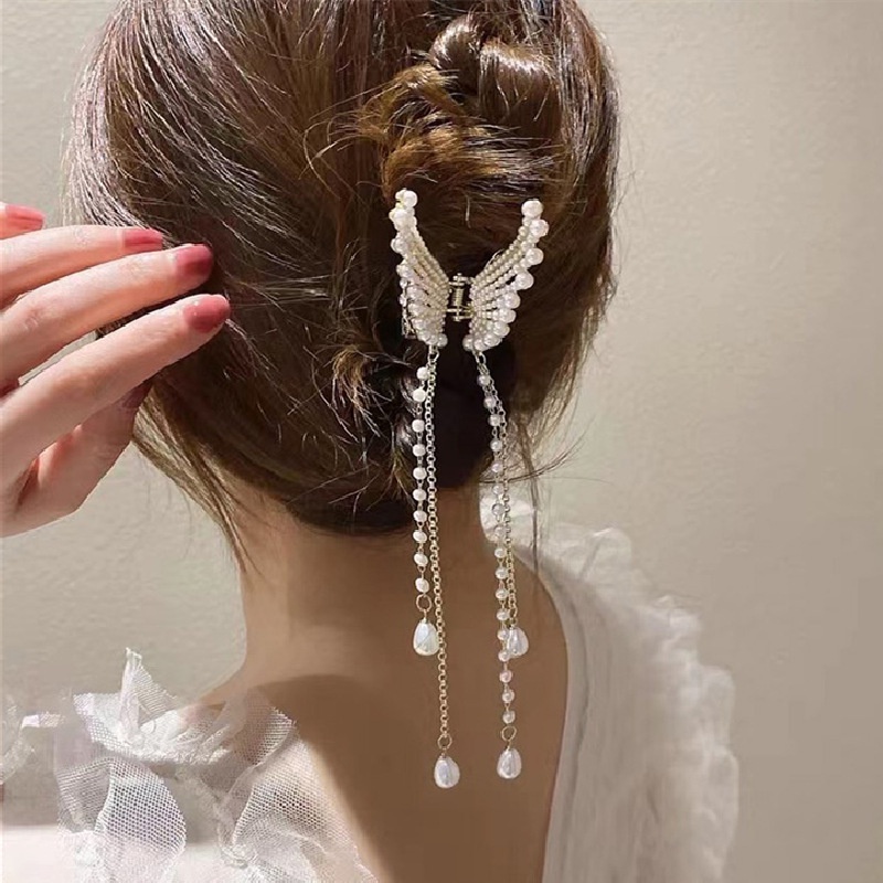 Kẹp Tóc Càng Cua Mini Hình Cánh Bướm Đính Ngọc Trai Cổ Điển Phong Cách Hàn Quốc Hàng Mới 2022 Dành Cho Bạn Nữ