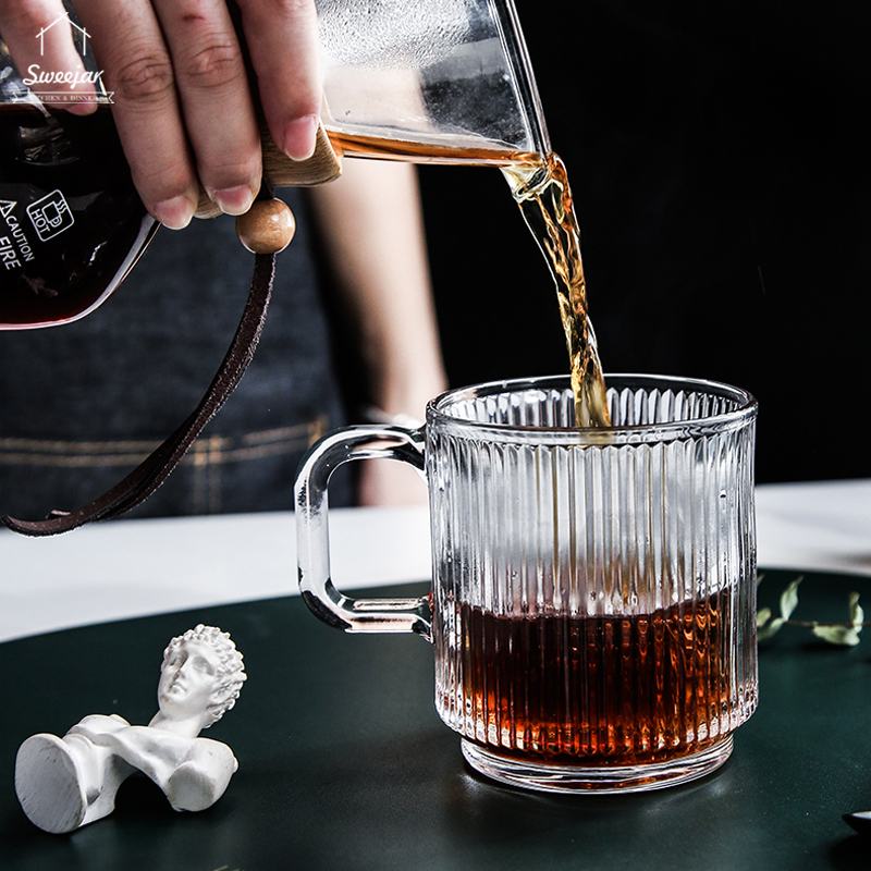 Cốc cà phê nước ép cocktail SWEEJAR thủy tinh không chì có nắp đậy gỗ và quai cầm 350ml tiện lợi