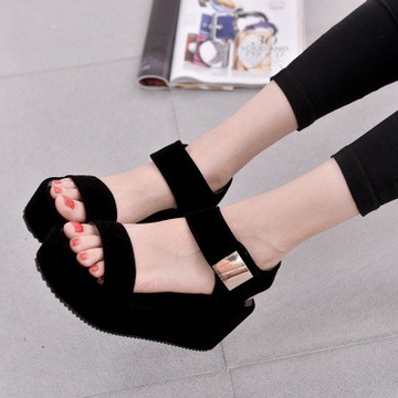 Giày Sandal Đế Xuồng Tăng Chiều Cao 7cm Size Lớn 41