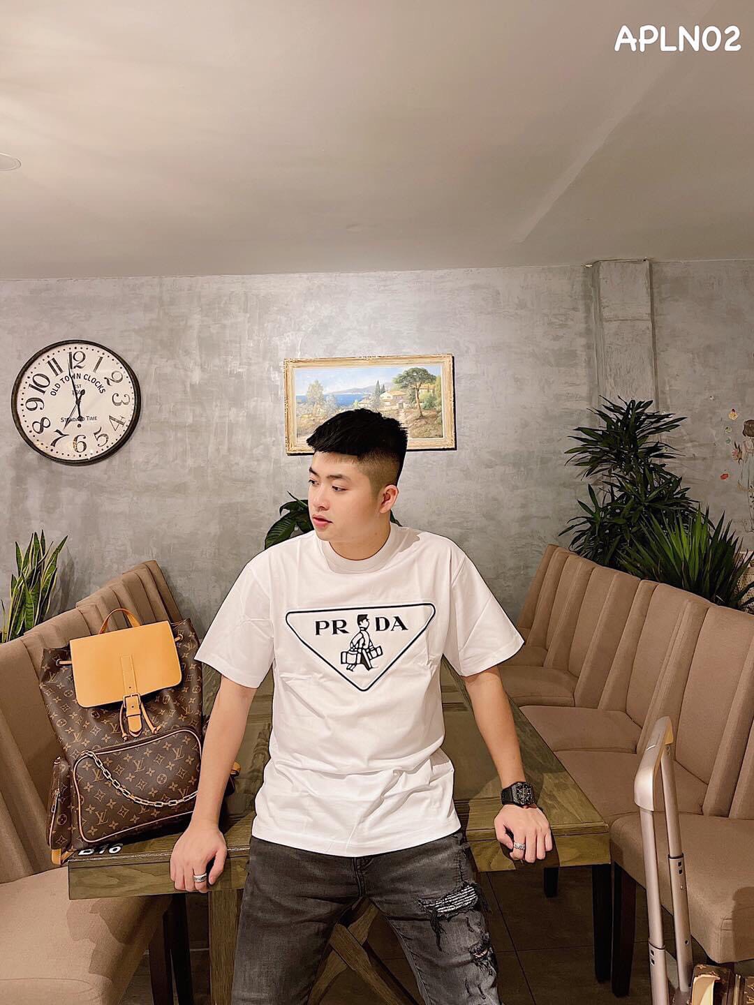 Áo Phông Nam Cổ Tròn - Chất Liệu Thun Lạnh Cao Cấp - Đủ Size - Giá Siêu Tốt - AC85 | BigBuy360 - bigbuy360.vn