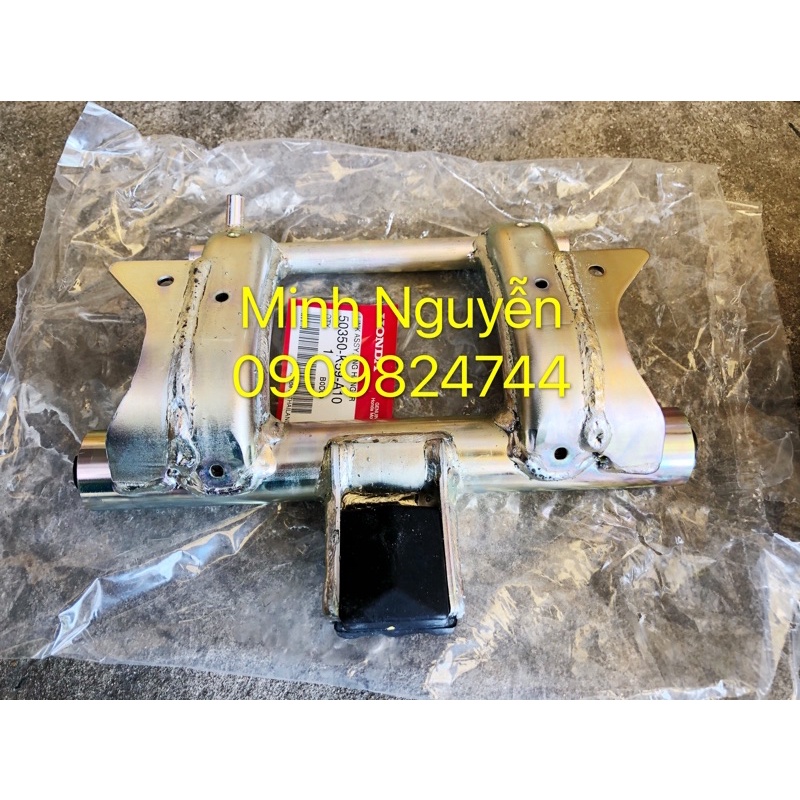 Giá treo máy xe Vario click chính hãng honda