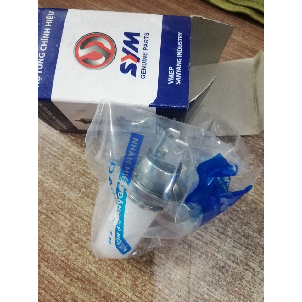 Bóng đèn pha Sym Attila đời đầu 12v/40w