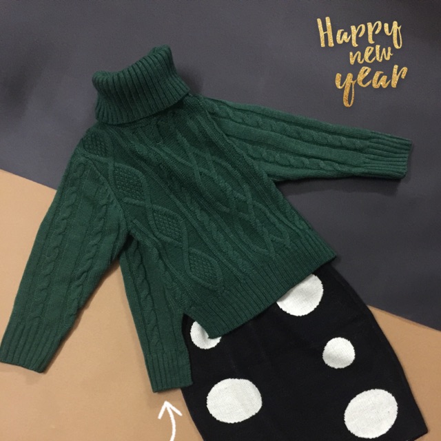 Set len cổ lọ và chân váy bít chì cho bé