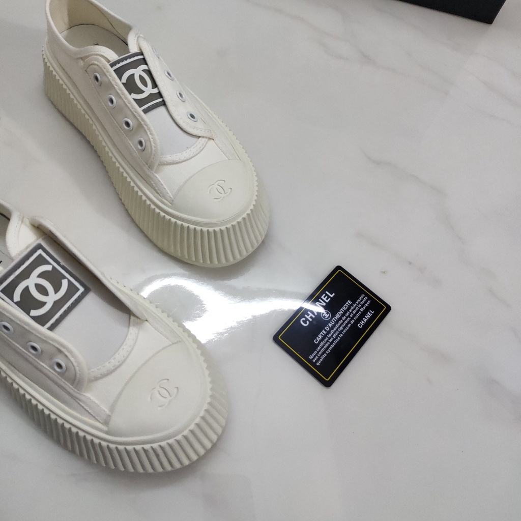 Giày Cao Su Mới &amp; Boom Đế Dày Không Hộp