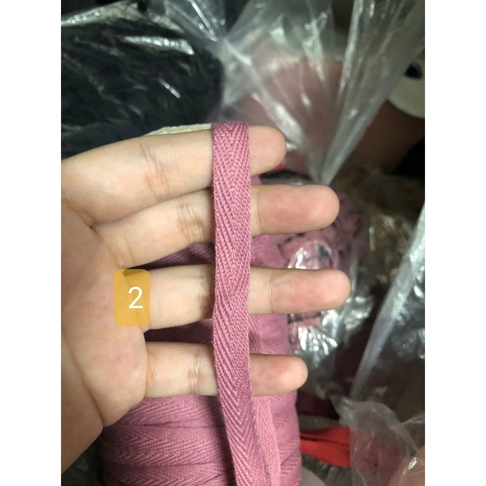 dây lé trang trí quần áo thể thao, dây viền xương cá 1 cm   (  5k/5m