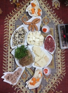 Bộ đồ ăn hình chú gà