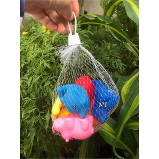 Set 8 món đồ chơi chit chit nhà tắm cho bé