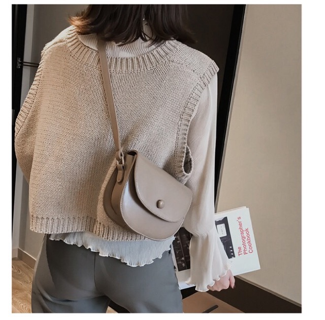 ORDER Túi hến đeo chéo da PU