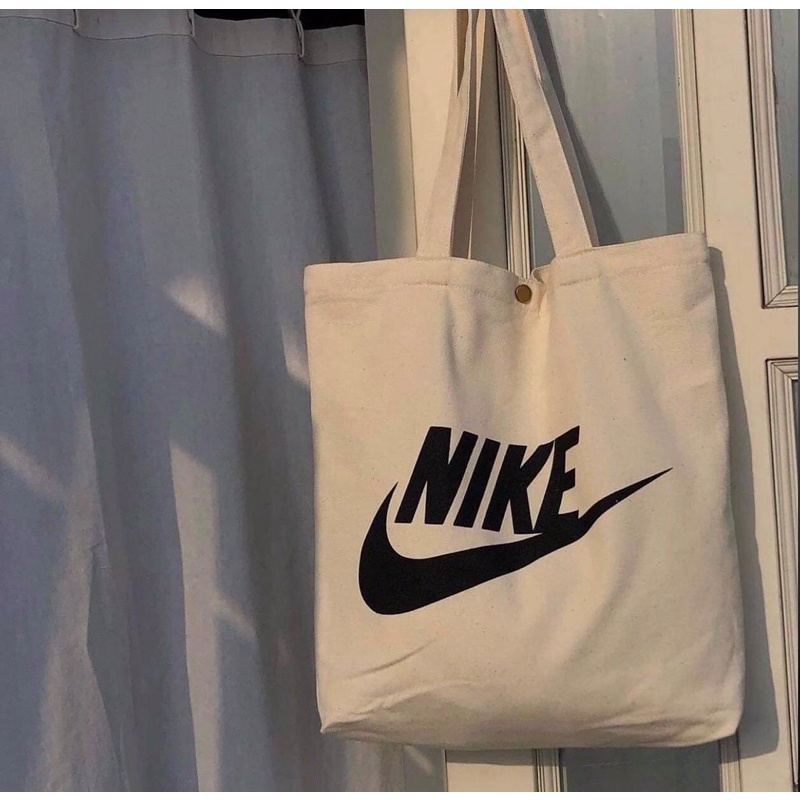 Túi tote Nike-Drew giá rẻ phụ kiện đi học đi chơi hot trend